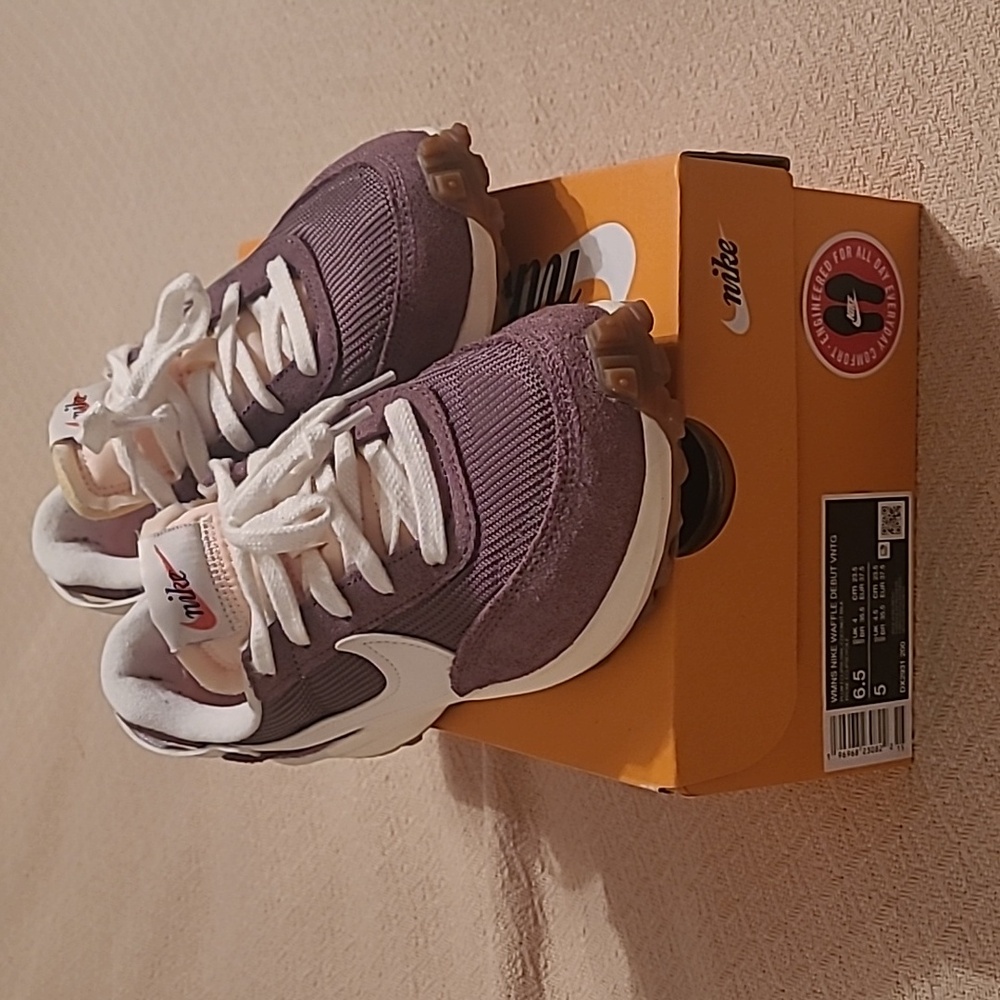 Womens Nike Waffle Sneakers